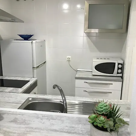 Laguna Apartment