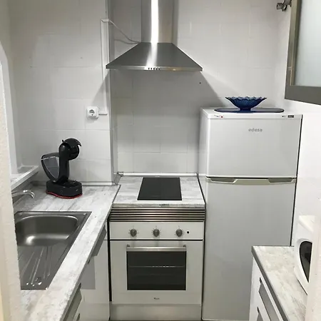 Laguna Apartment *